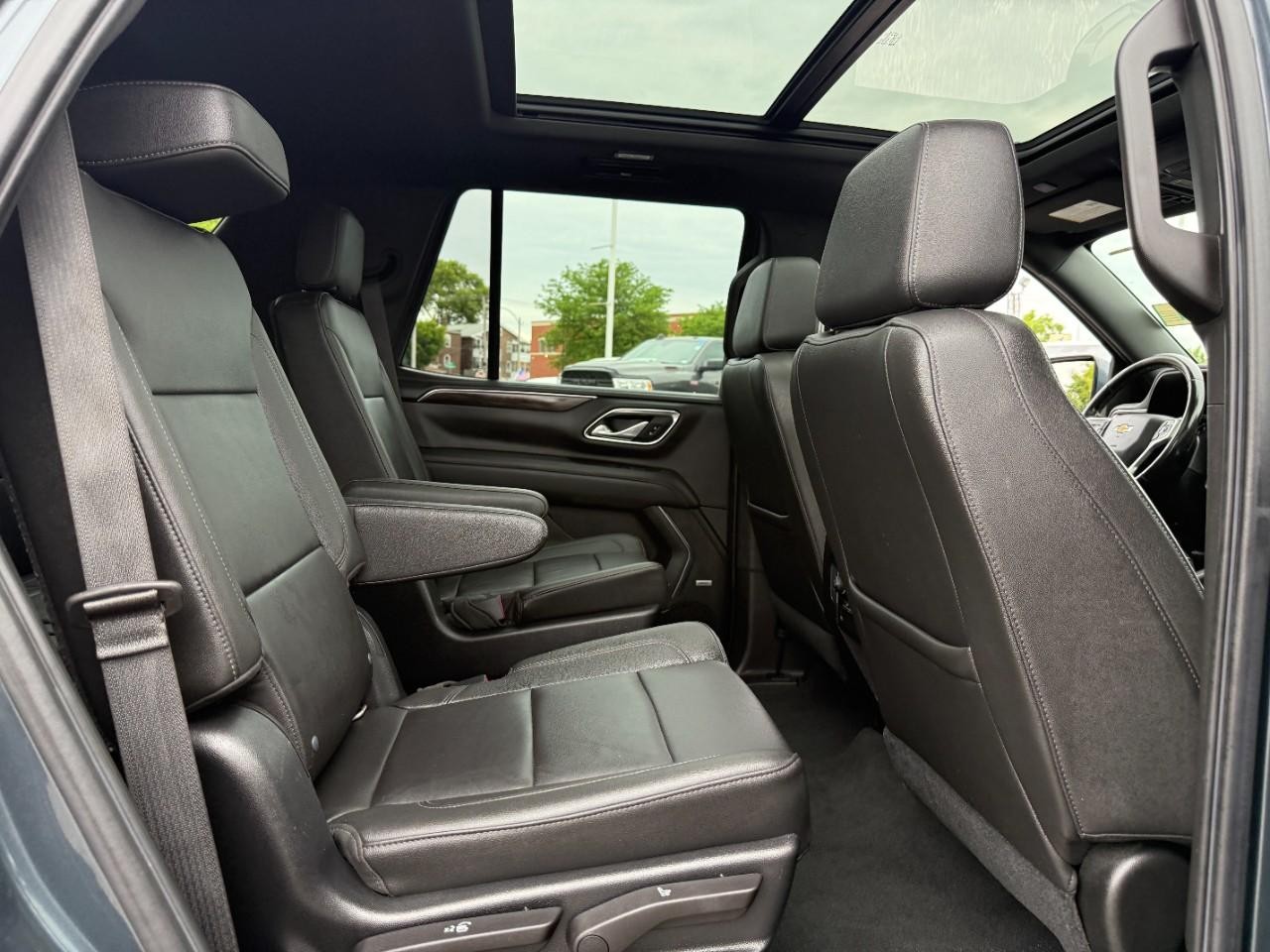 Chevrolet Tahoe Vehicle Full-screen Gallery Image 10
