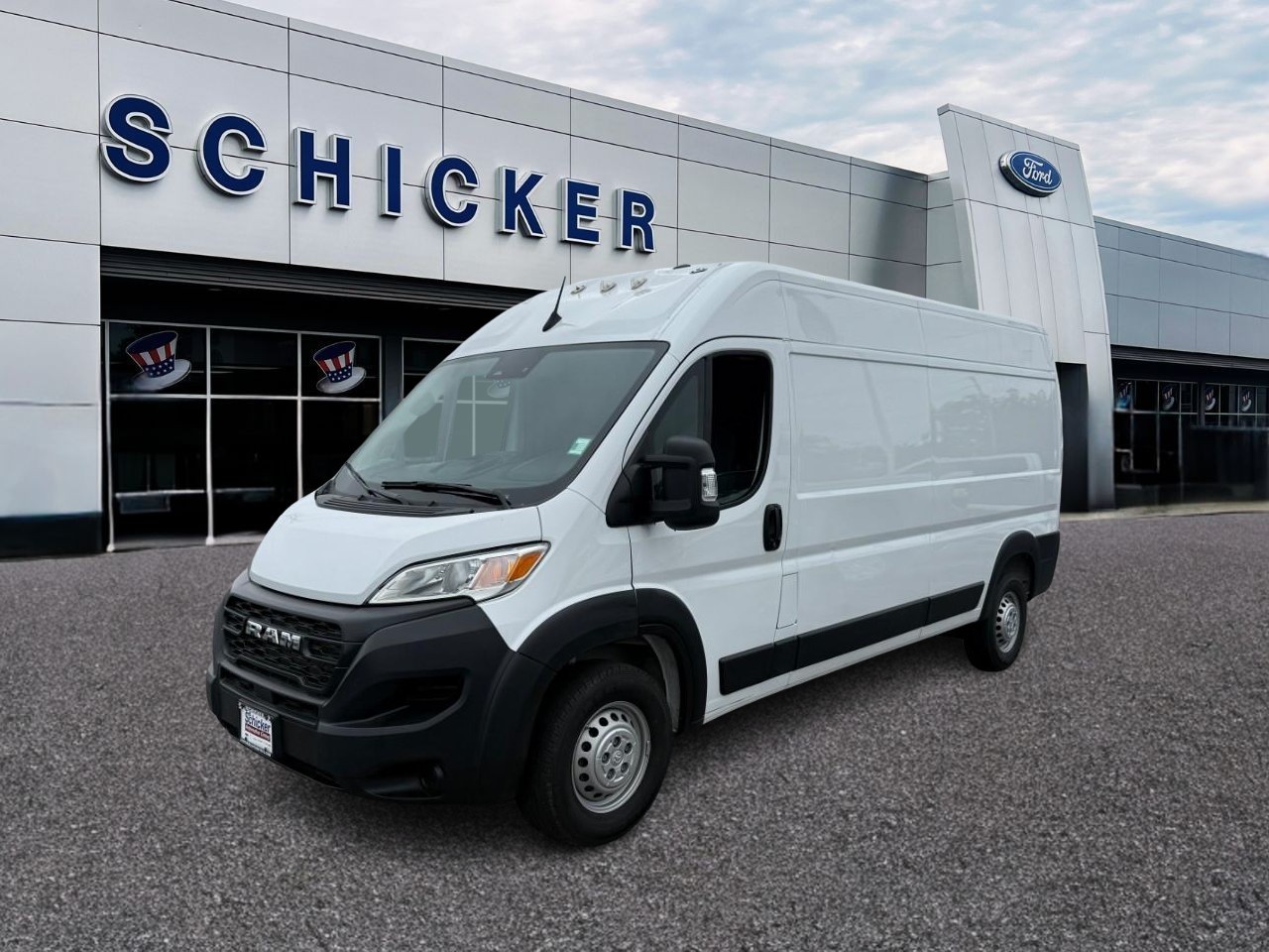 Ram ProMaster Cargo Van Vehicle Full-screen Gallery Image 04