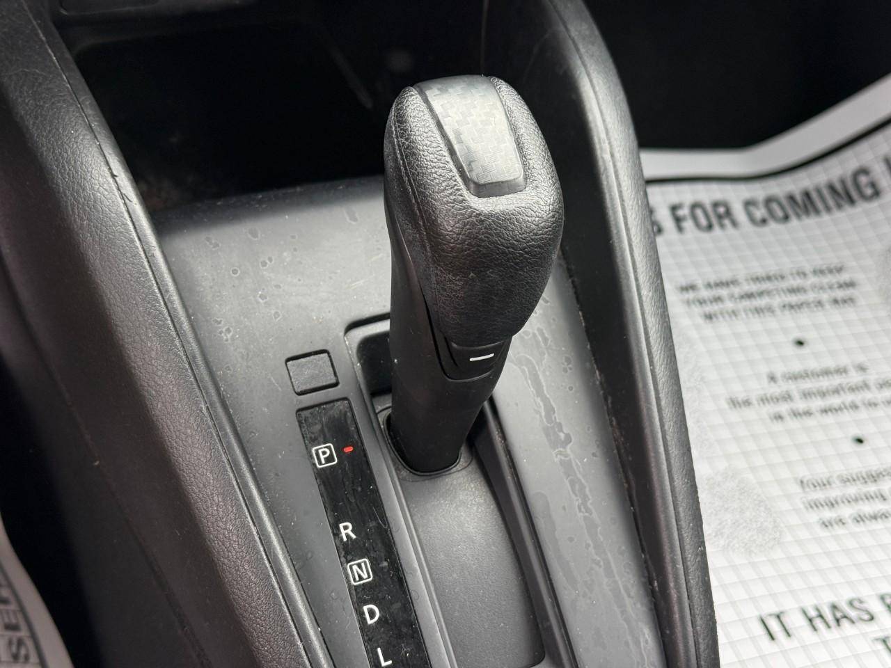 Nissan Versa Vehicle Full-screen Gallery Image 20