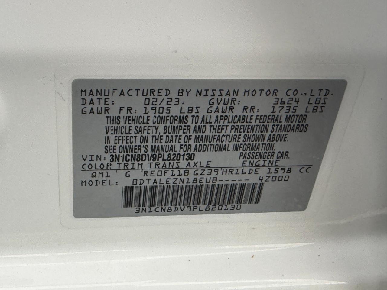 Nissan Versa Vehicle Full-screen Gallery Image 22