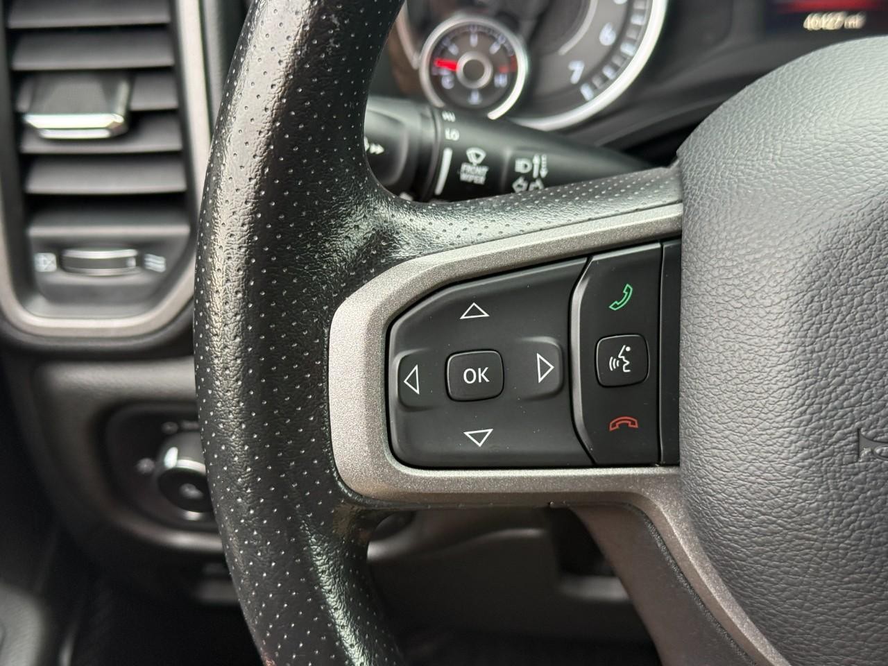 Ram 1500 Vehicle Full-screen Gallery Image 19