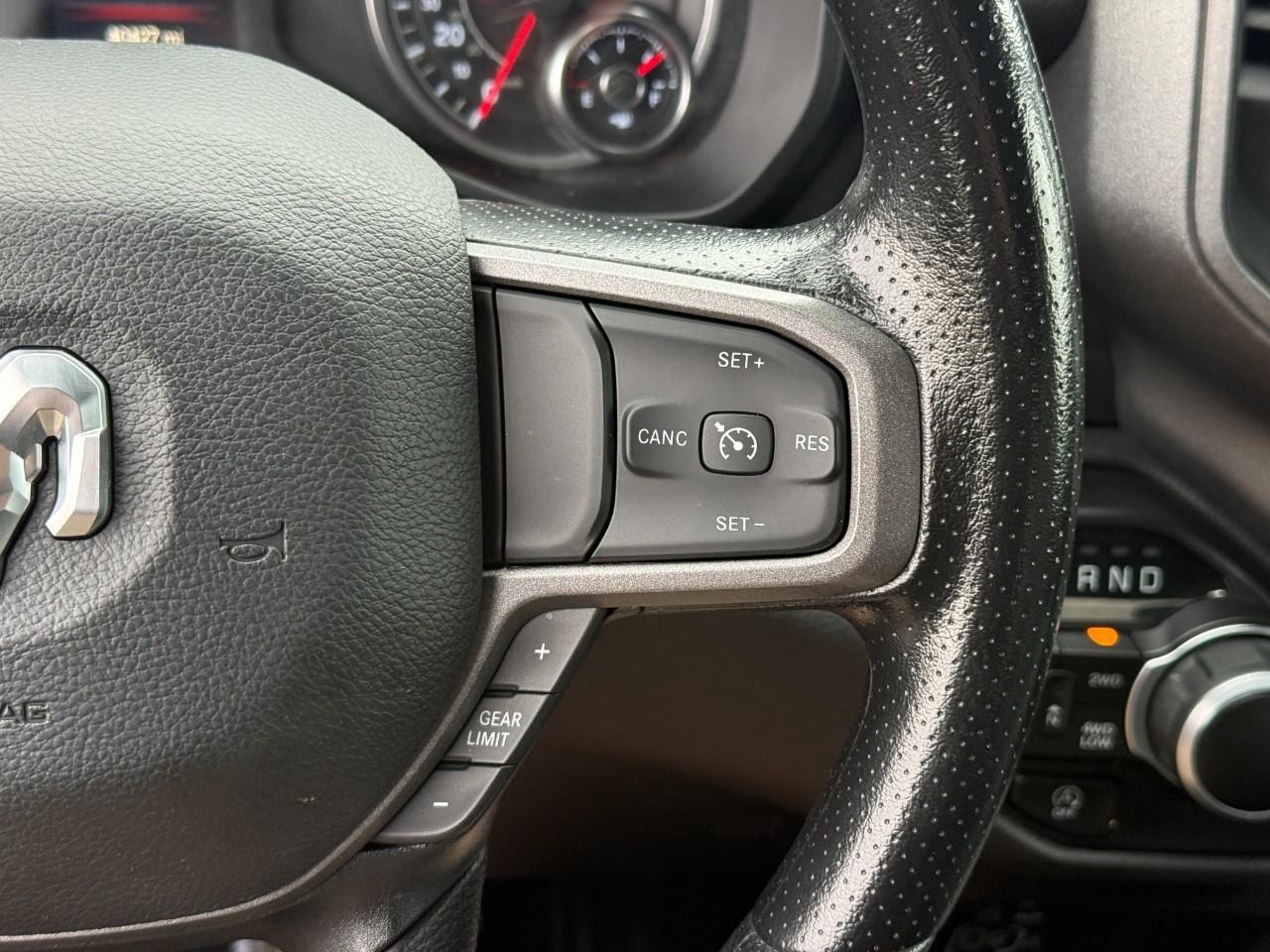 Ram 1500 Vehicle Full-screen Gallery Image 20