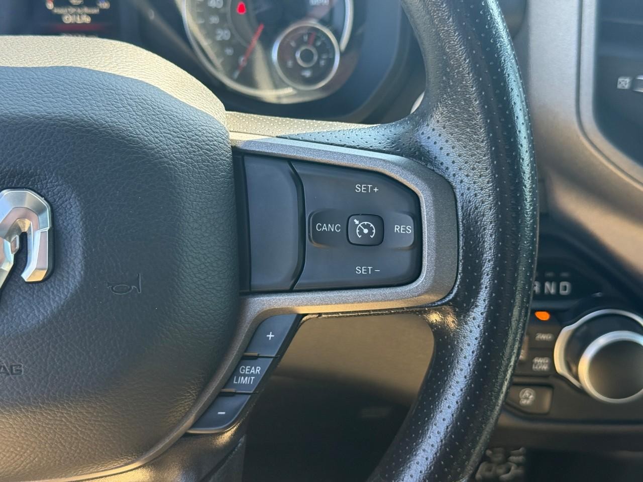 Ram 1500 Vehicle Full-screen Gallery Image 20
