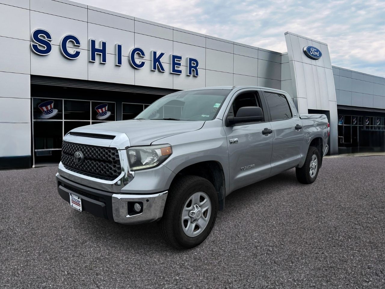 Toyota Tundra 2WD Vehicle Full-screen Gallery Image 04