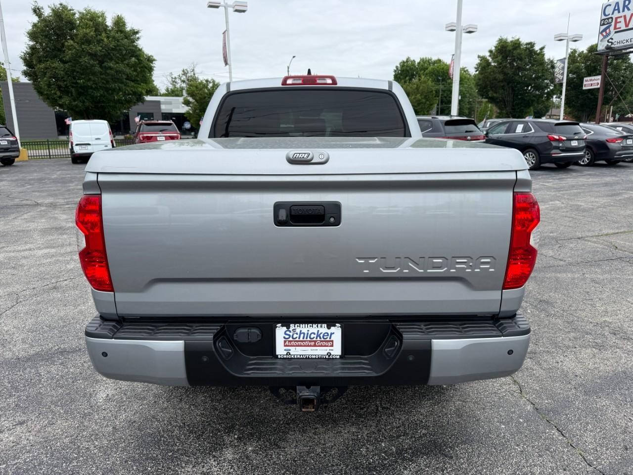 Toyota Tundra 2WD Vehicle Full-screen Gallery Image 07