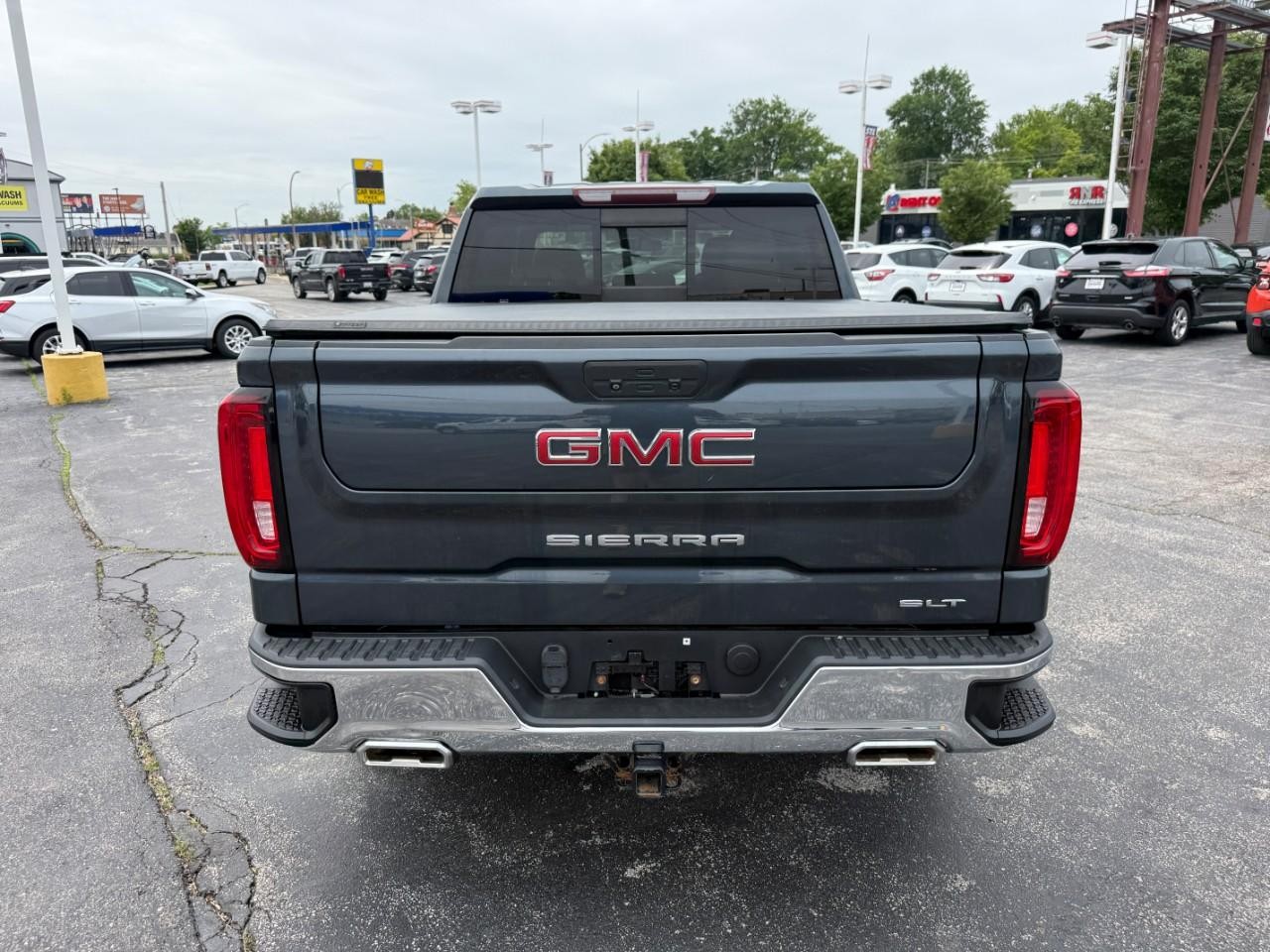 GMC Sierra 1500 Vehicle Full-screen Gallery Image 08