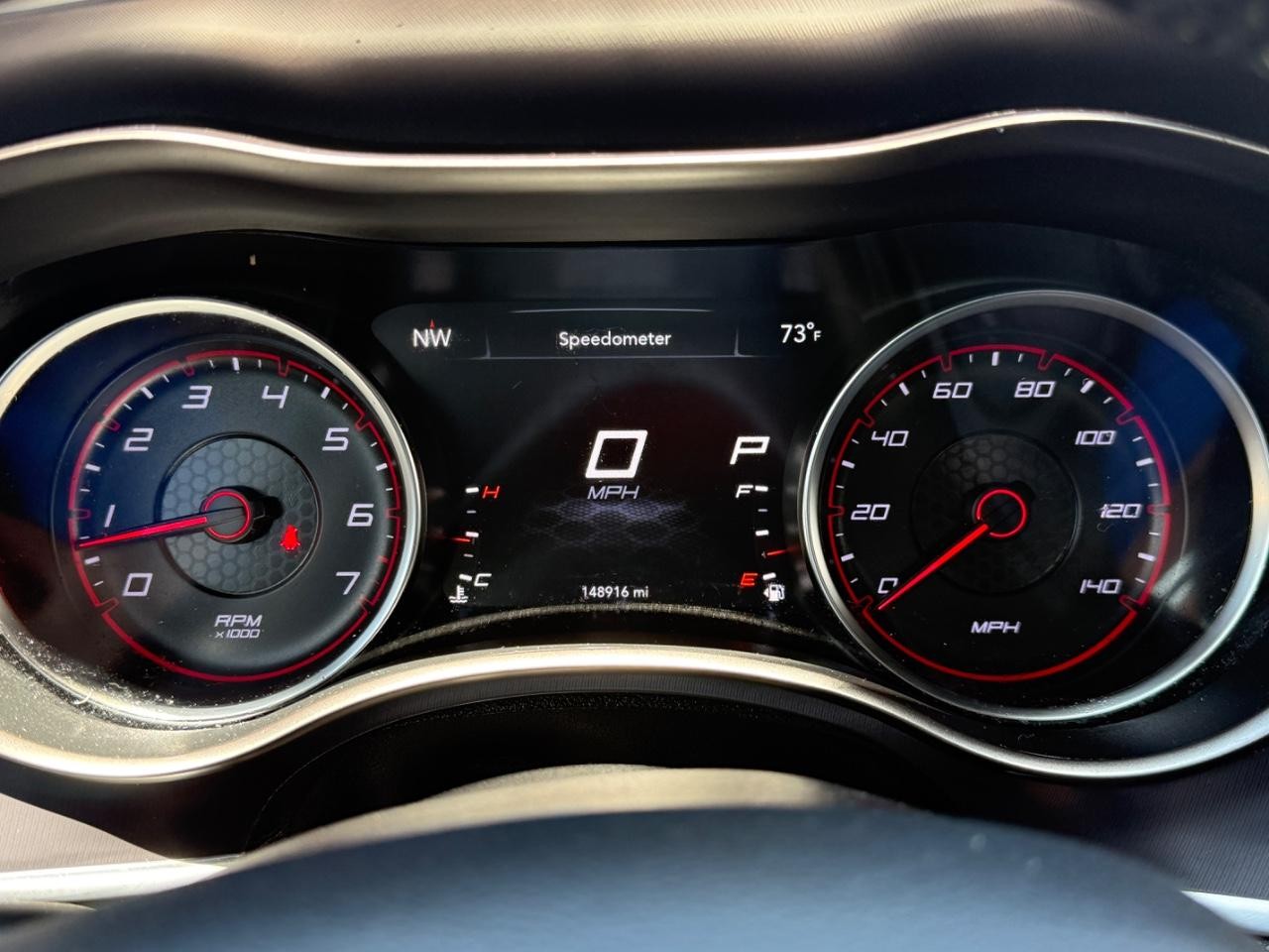 Dodge Charger Vehicle Full-screen Gallery Image 21
