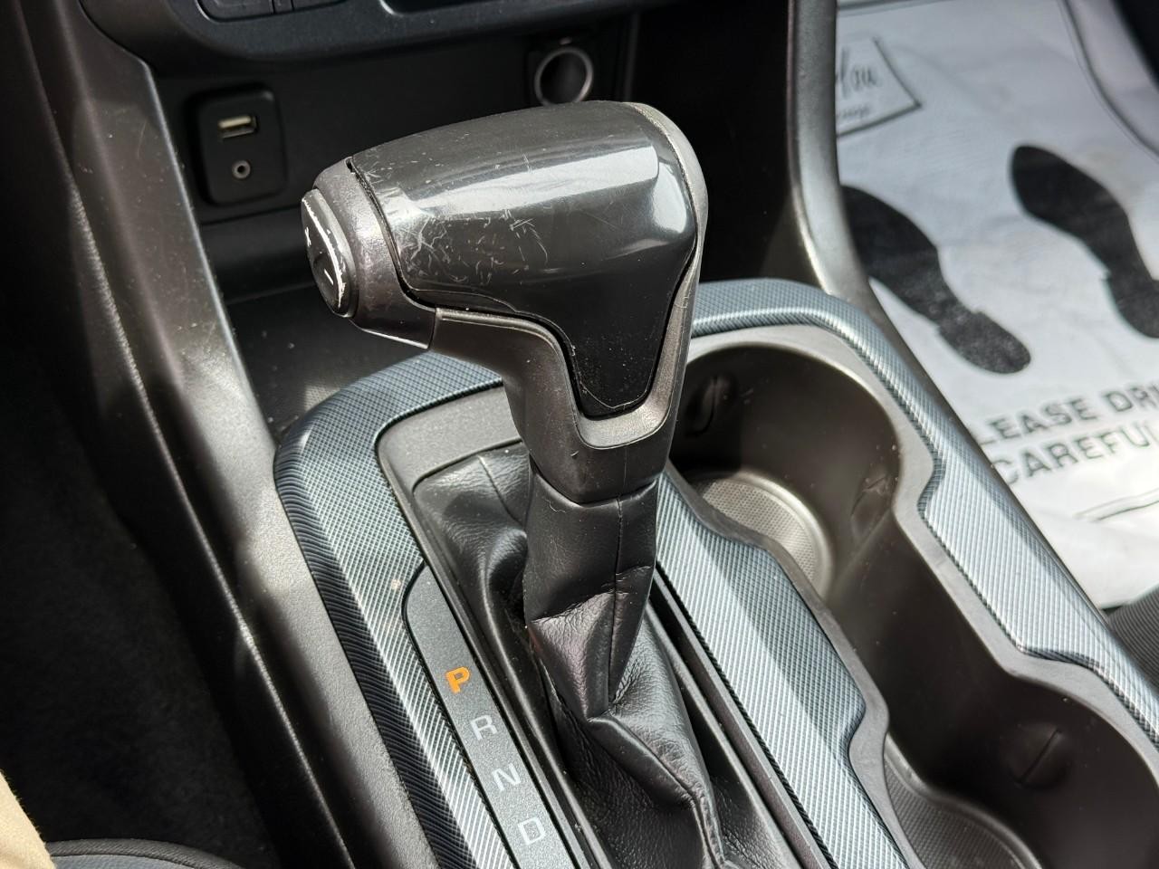 Chevrolet Colorado Vehicle Full-screen Gallery Image 23