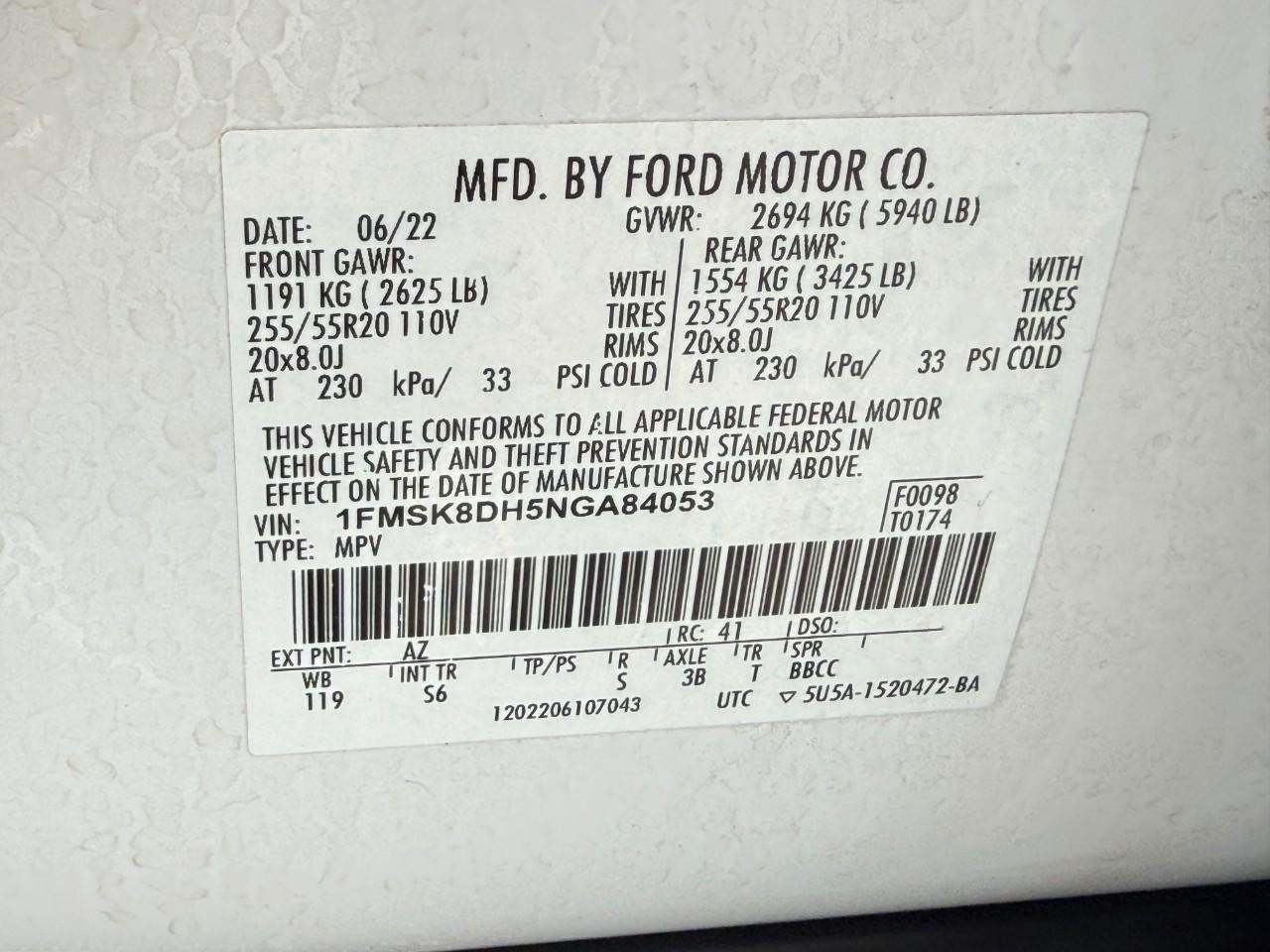 Ford Explorer Vehicle Full-screen Gallery Image 26