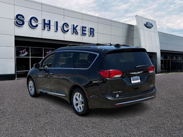 2020 Chrysler Pacifica Limited - Photo 2