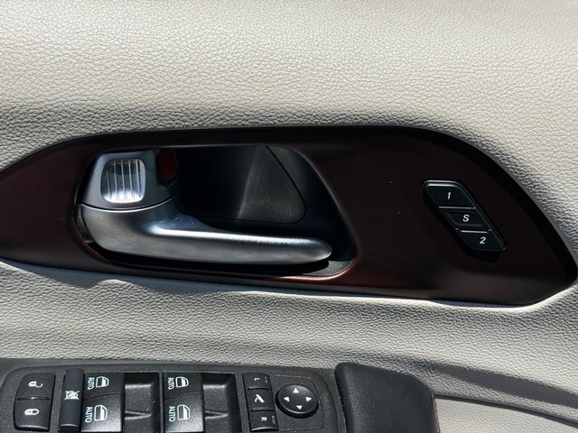 2020 Chrysler Pacifica Limited - Photo 17