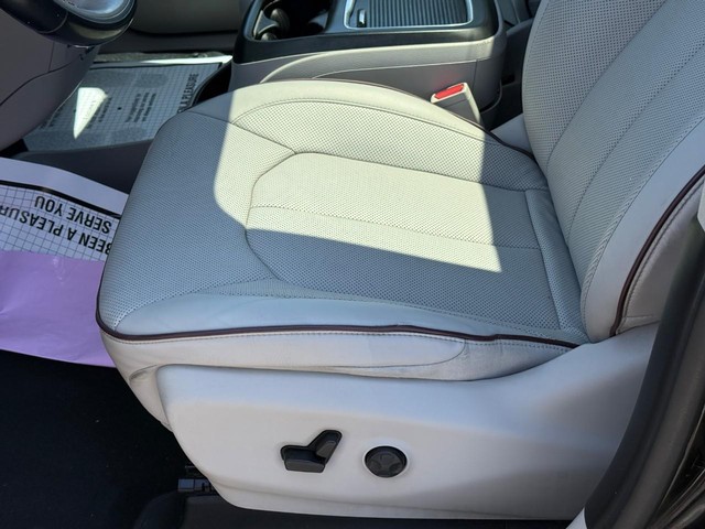 2020 Chrysler Pacifica Limited - Photo 18