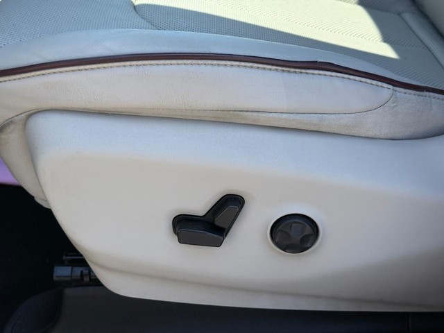 2020 Chrysler Pacifica Limited - Photo 19