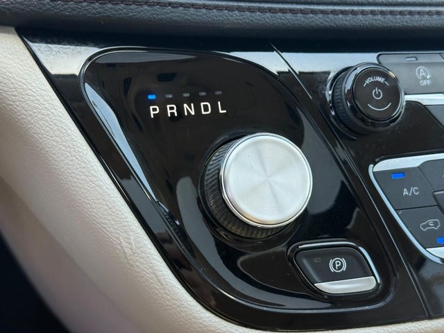 2020 Chrysler Pacifica Limited - Photo 23