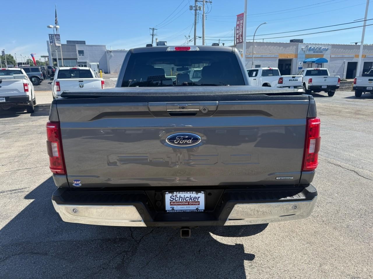 Ford F-150 Vehicle Full-screen Gallery Image 08