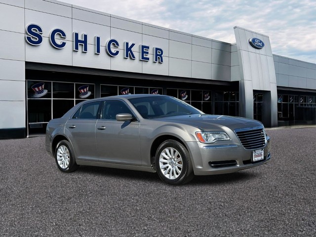 St. Louis MO 2014 Chrysler 300 more details - chrysler 300