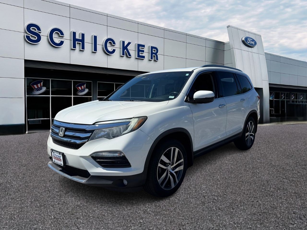 Honda Pilot Vehicle Full-screen Gallery Image 04