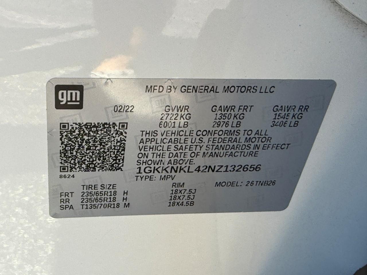 GMC Acadia Vehicle Full-screen Gallery Image 24