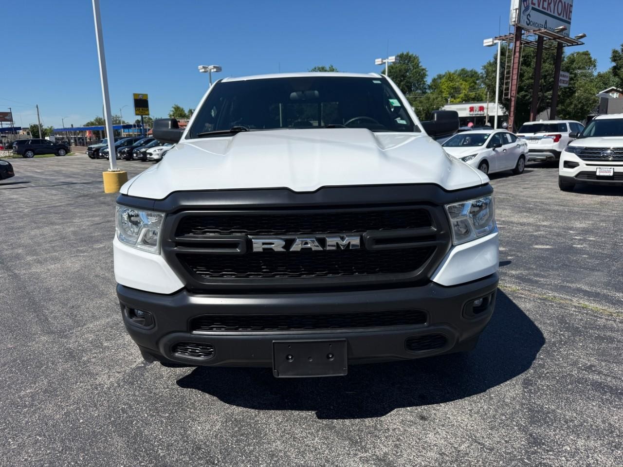 Ram 1500 Vehicle Full-screen Gallery Image 07