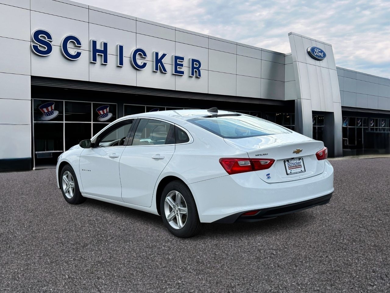 Chevrolet Malibu Vehicle Full-screen Gallery Image 03