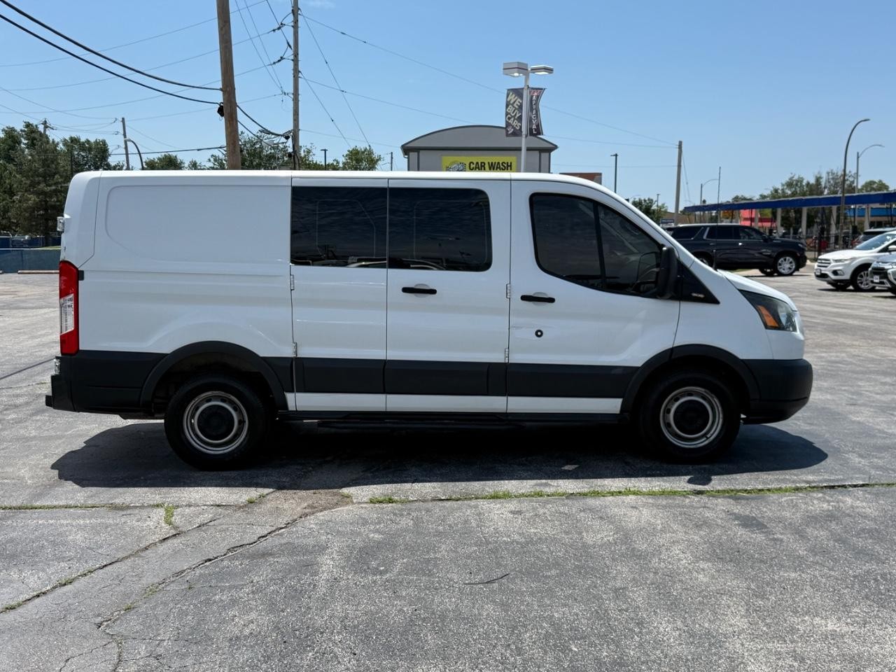 Ford Transit Cargo Van Vehicle Full-screen Gallery Image 02
