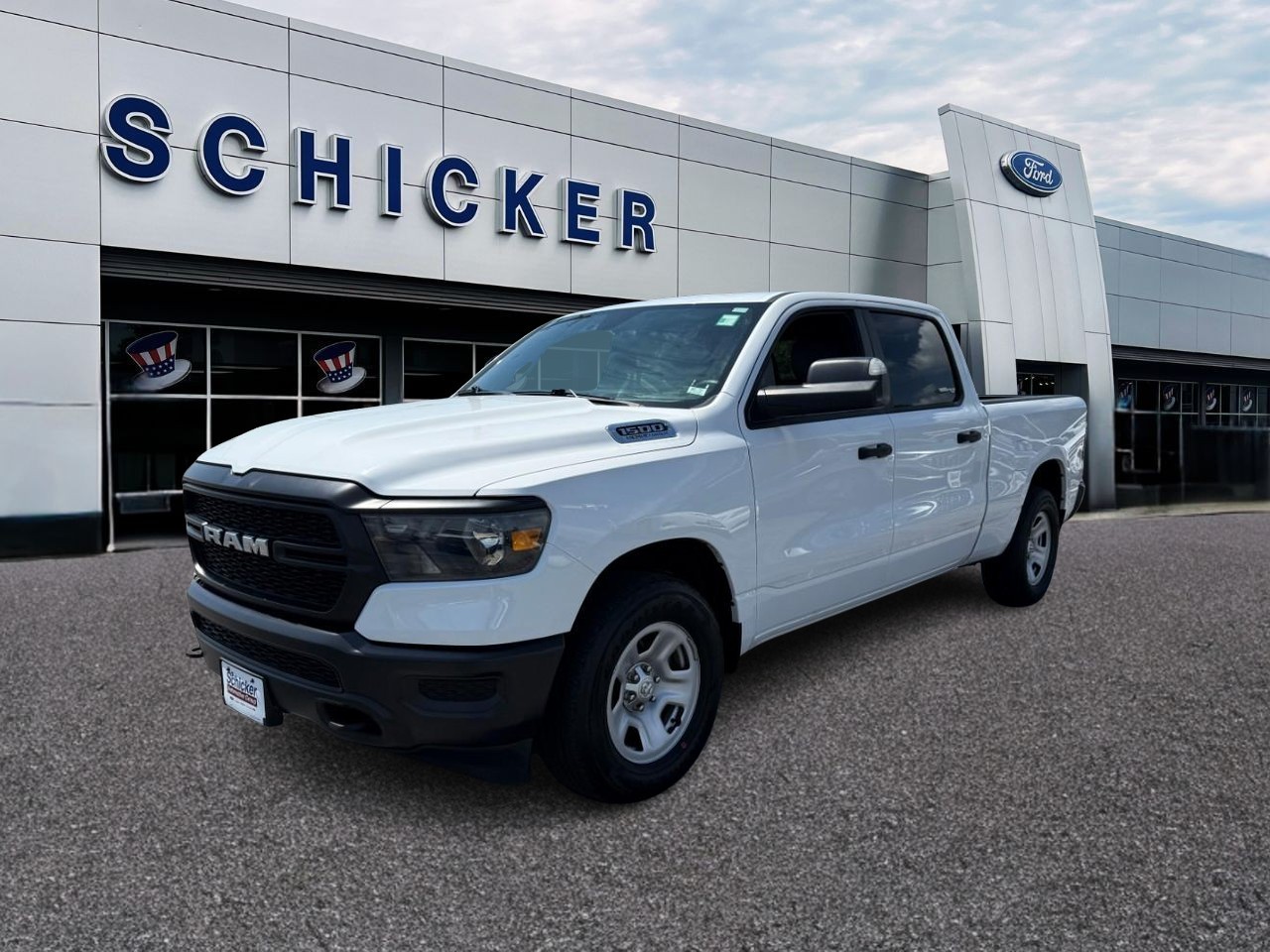Ram 1500 Vehicle Full-screen Gallery Image 04
