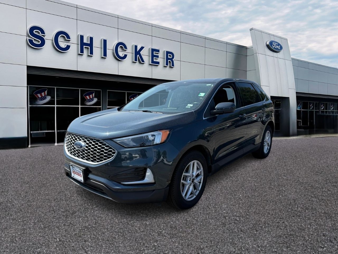 Ford Edge Vehicle Full-screen Gallery Image 04