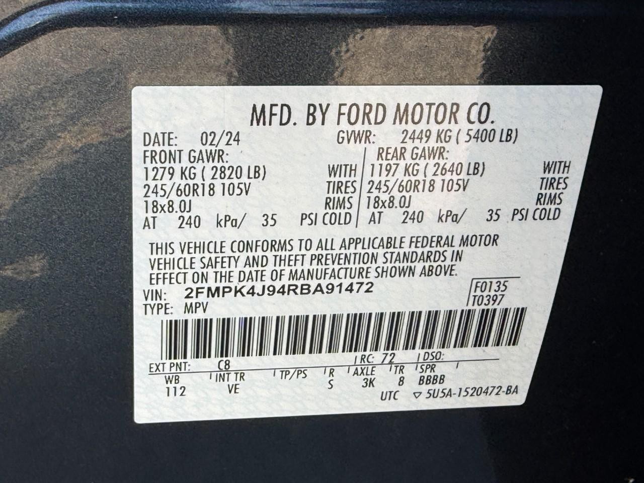 Ford Edge Vehicle Full-screen Gallery Image 27