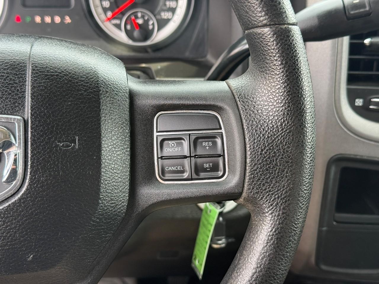 Ram 1500 Vehicle Full-screen Gallery Image 14