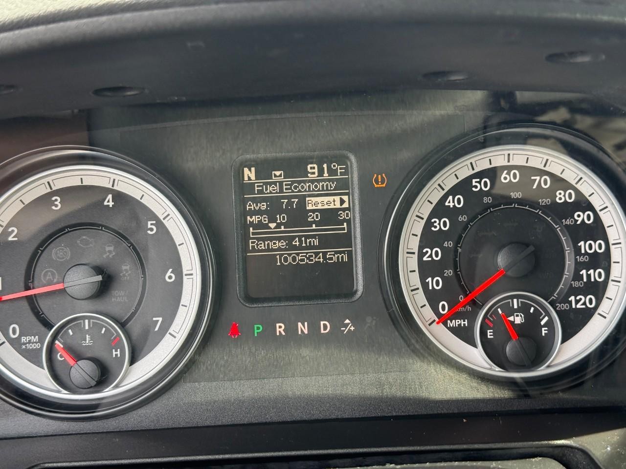 Ram 1500 Vehicle Full-screen Gallery Image 15