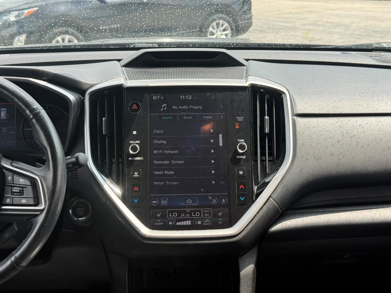 Subaru Ascent Vehicle Full-screen Gallery Image 12