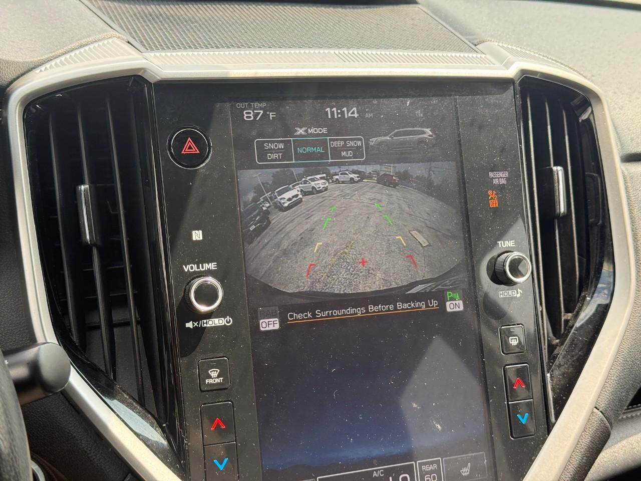 Subaru Ascent Vehicle Full-screen Gallery Image 23