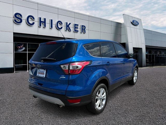 Used 2017 Ford Escape SE with VIN 1FMCU0GD1HUE91186 for sale in St. Louis, MO