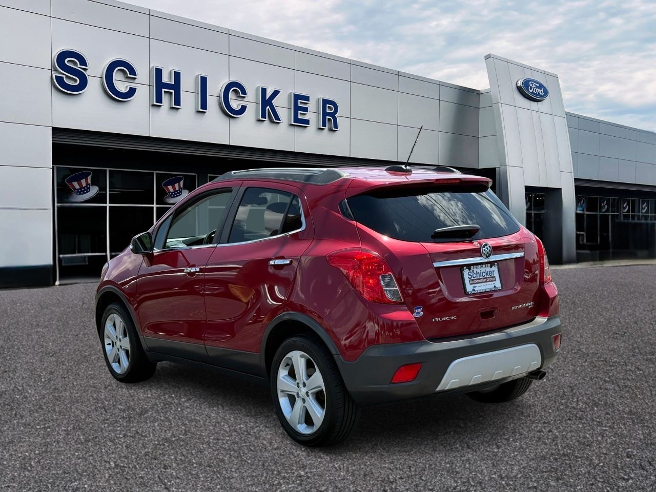 Buick Encore Vehicle Full-screen Gallery Image 03