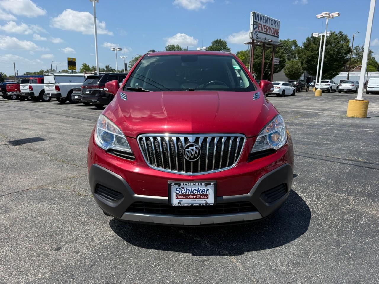 Buick Encore Vehicle Full-screen Gallery Image 09