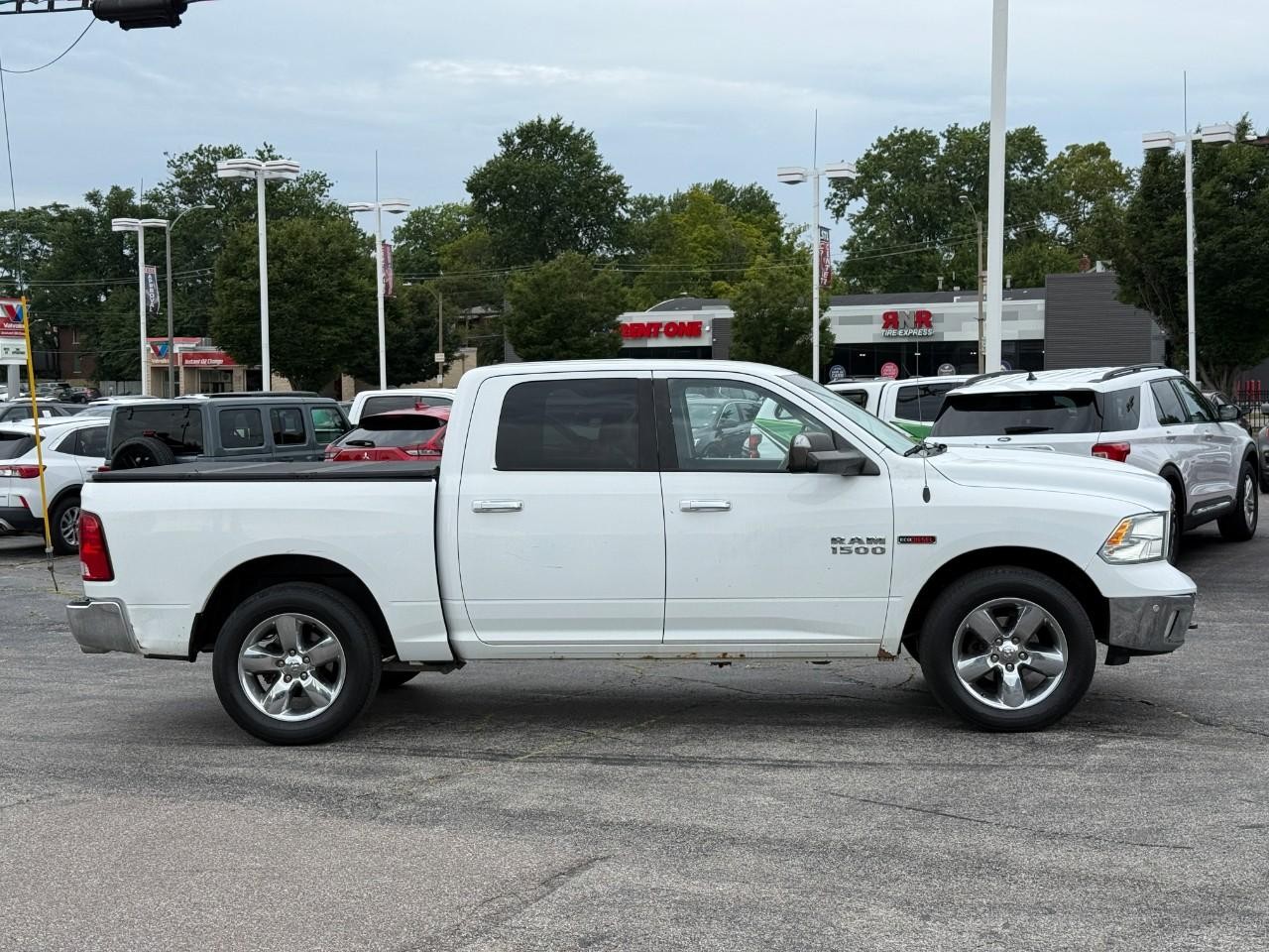 Ram 1500 Vehicle Full-screen Gallery Image 05