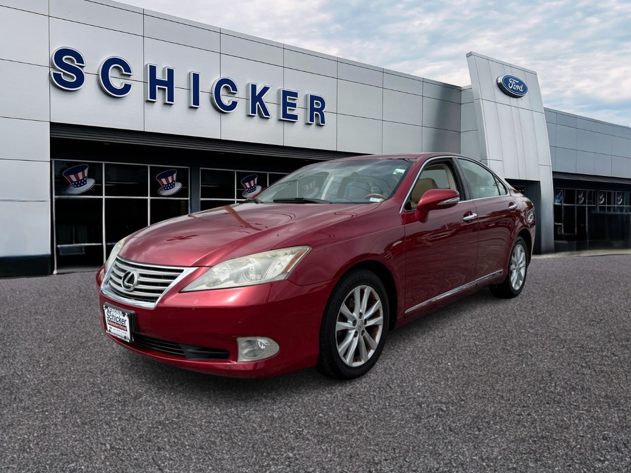 Lexus ES 350 Vehicle Full-screen Gallery Image 04