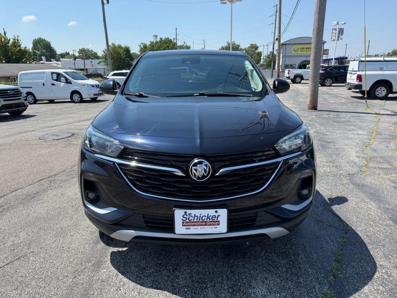 Buick Encore GX Vehicle Full-screen Gallery Image 10