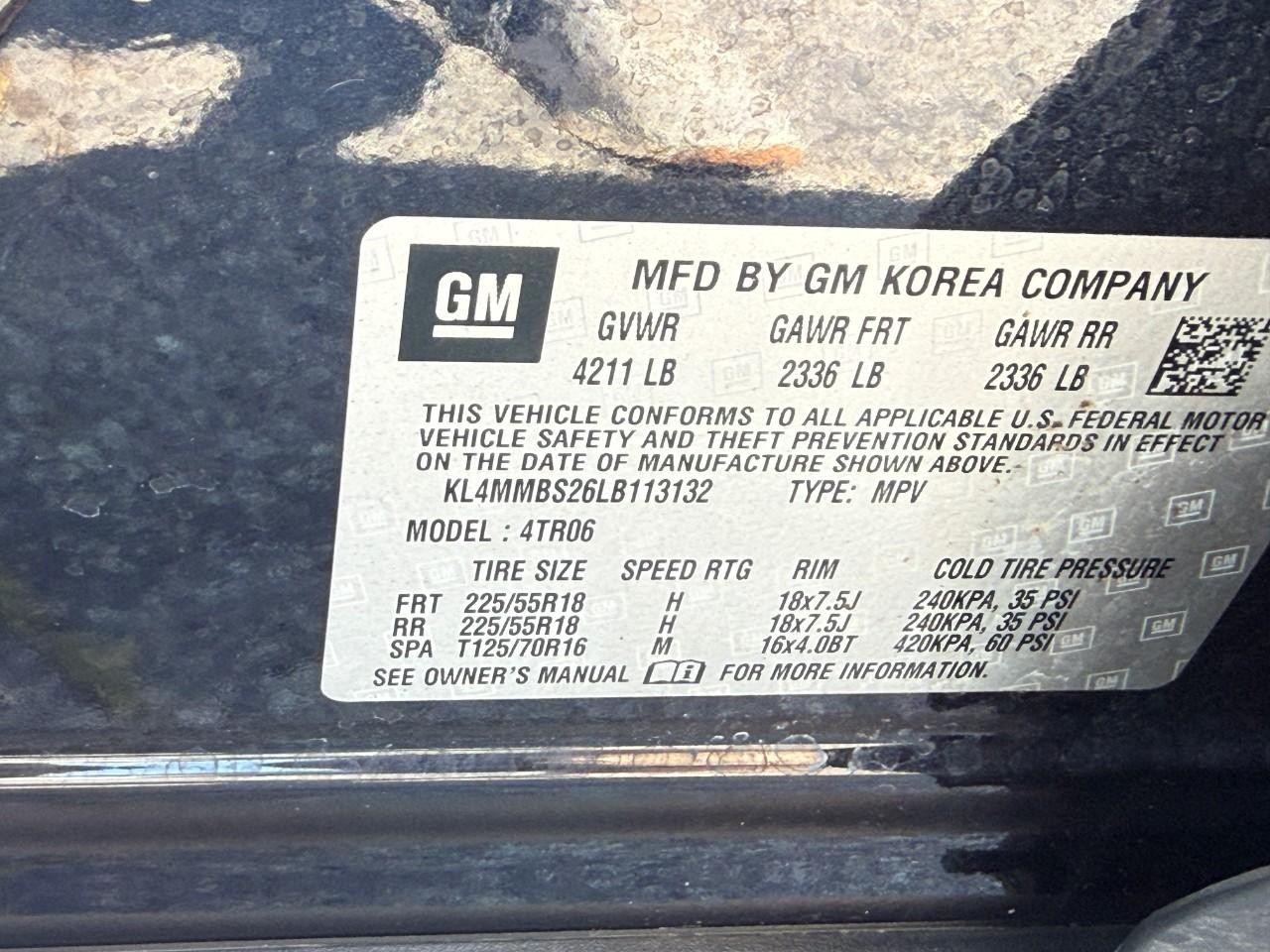 Buick Encore GX Vehicle Full-screen Gallery Image 22