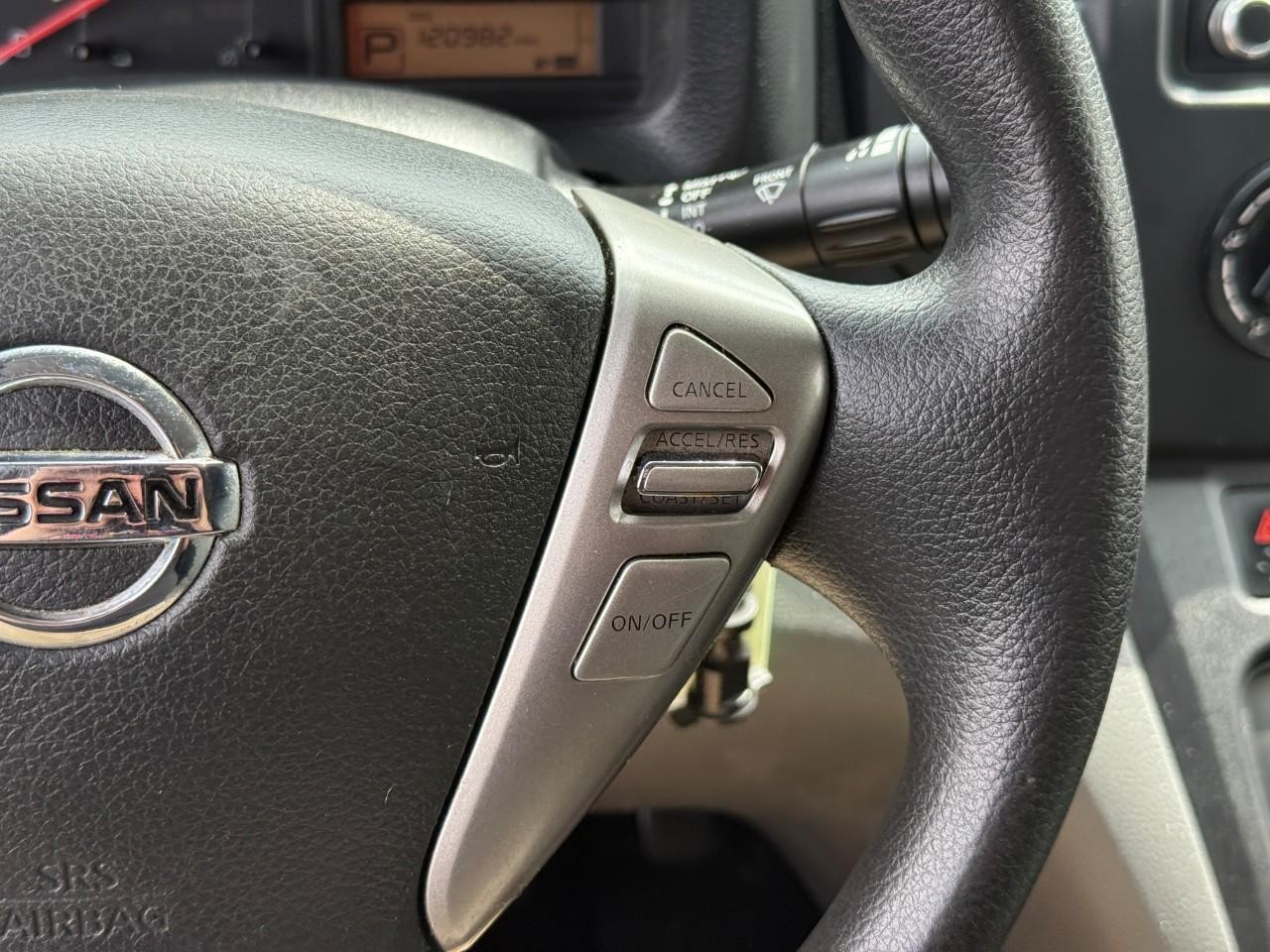 Nissan NV200 Compact Cargo Vehicle Full-screen Gallery Image 15