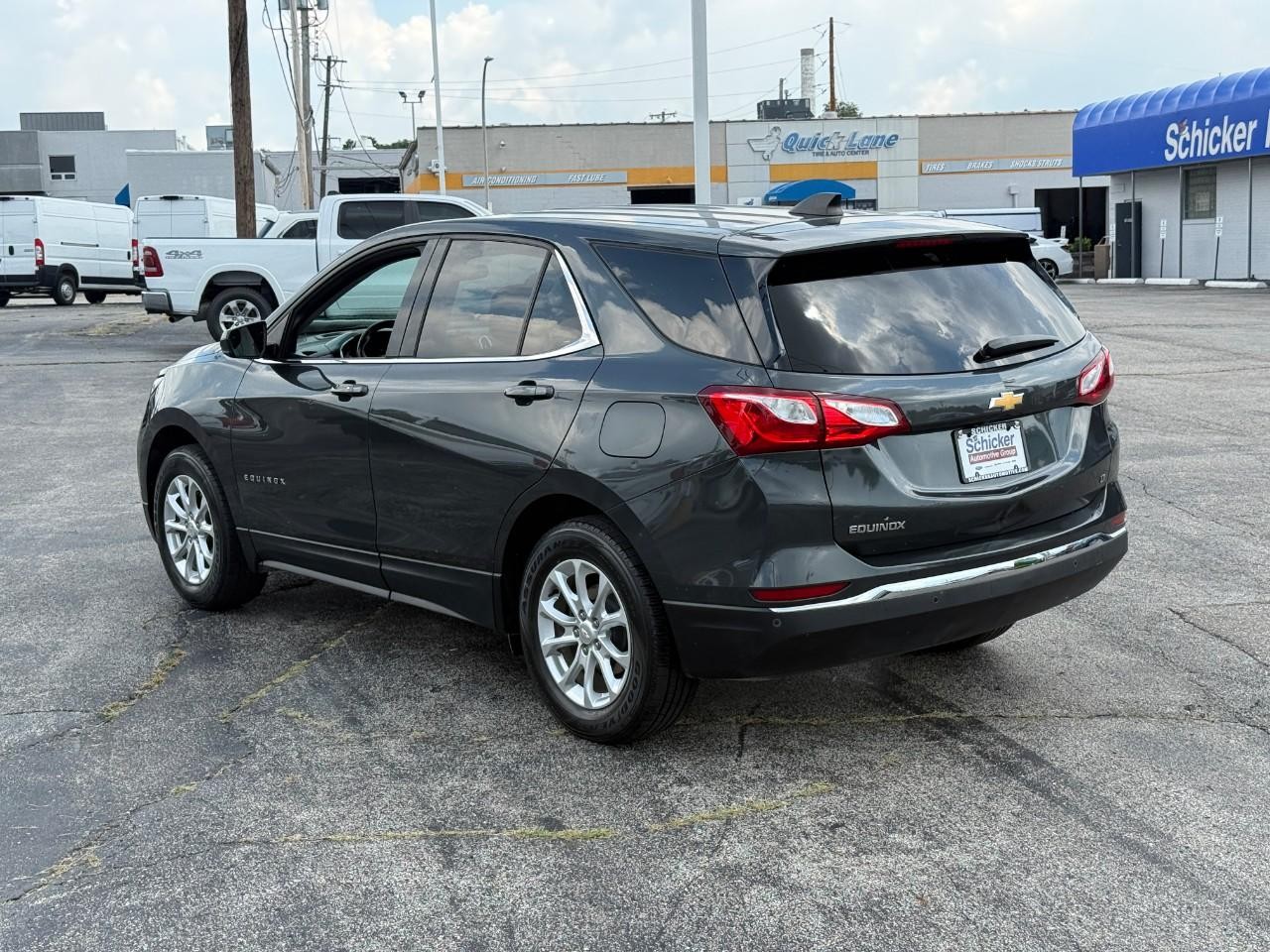 Chevrolet Equinox Vehicle Full-screen Gallery Image 05