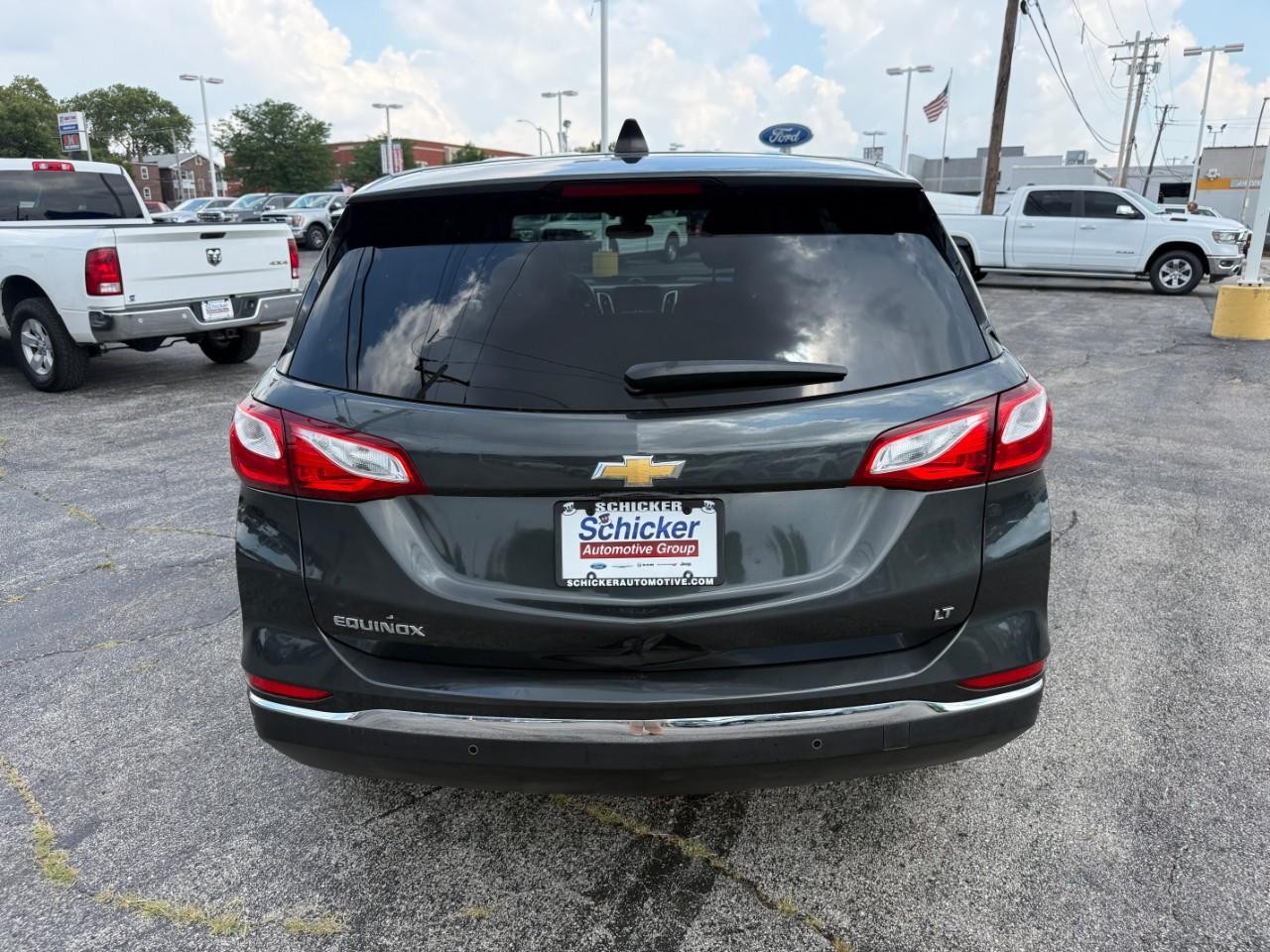 Chevrolet Equinox Vehicle Full-screen Gallery Image 08