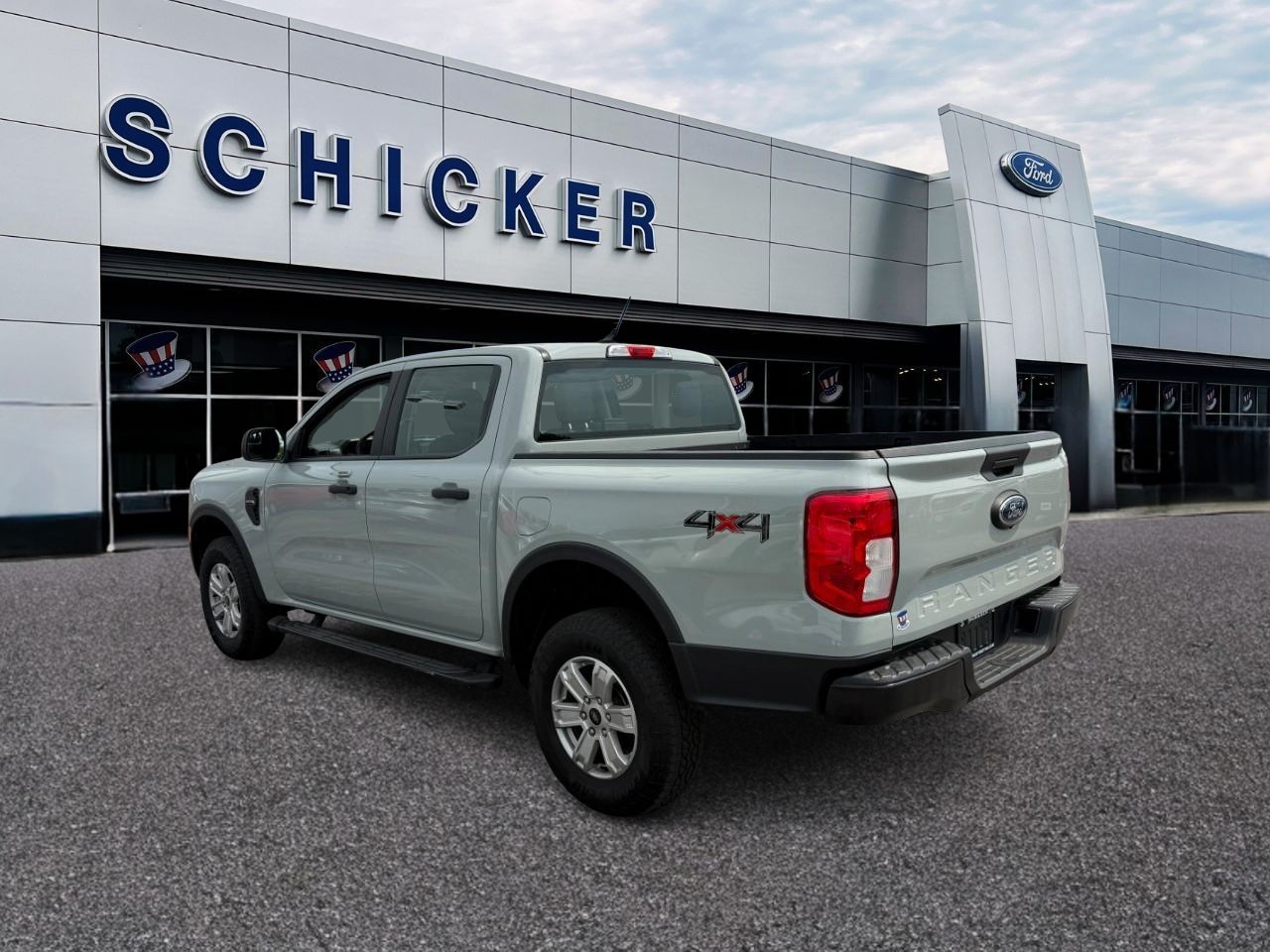 Ford Ranger Vehicle Full-screen Gallery Image 03