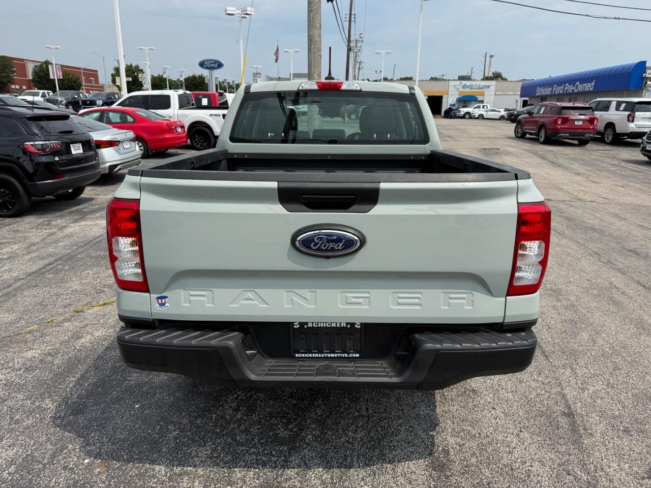 Ford Ranger Vehicle Full-screen Gallery Image 08