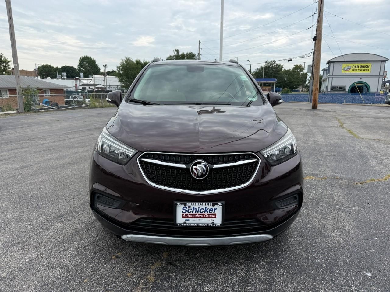 Buick Encore Vehicle Full-screen Gallery Image 09