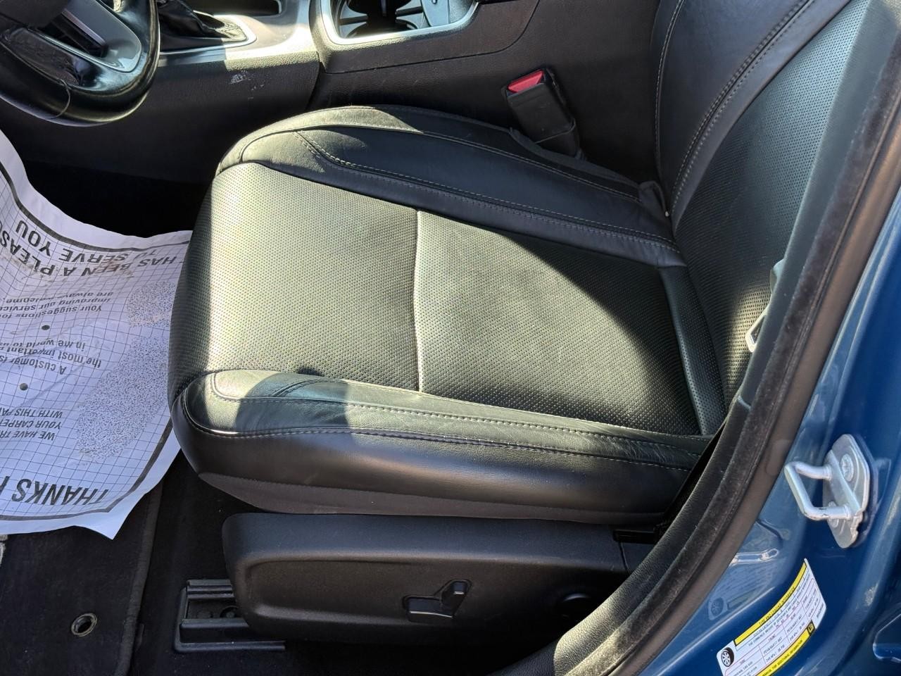 Dodge Charger Vehicle Full-screen Gallery Image 17