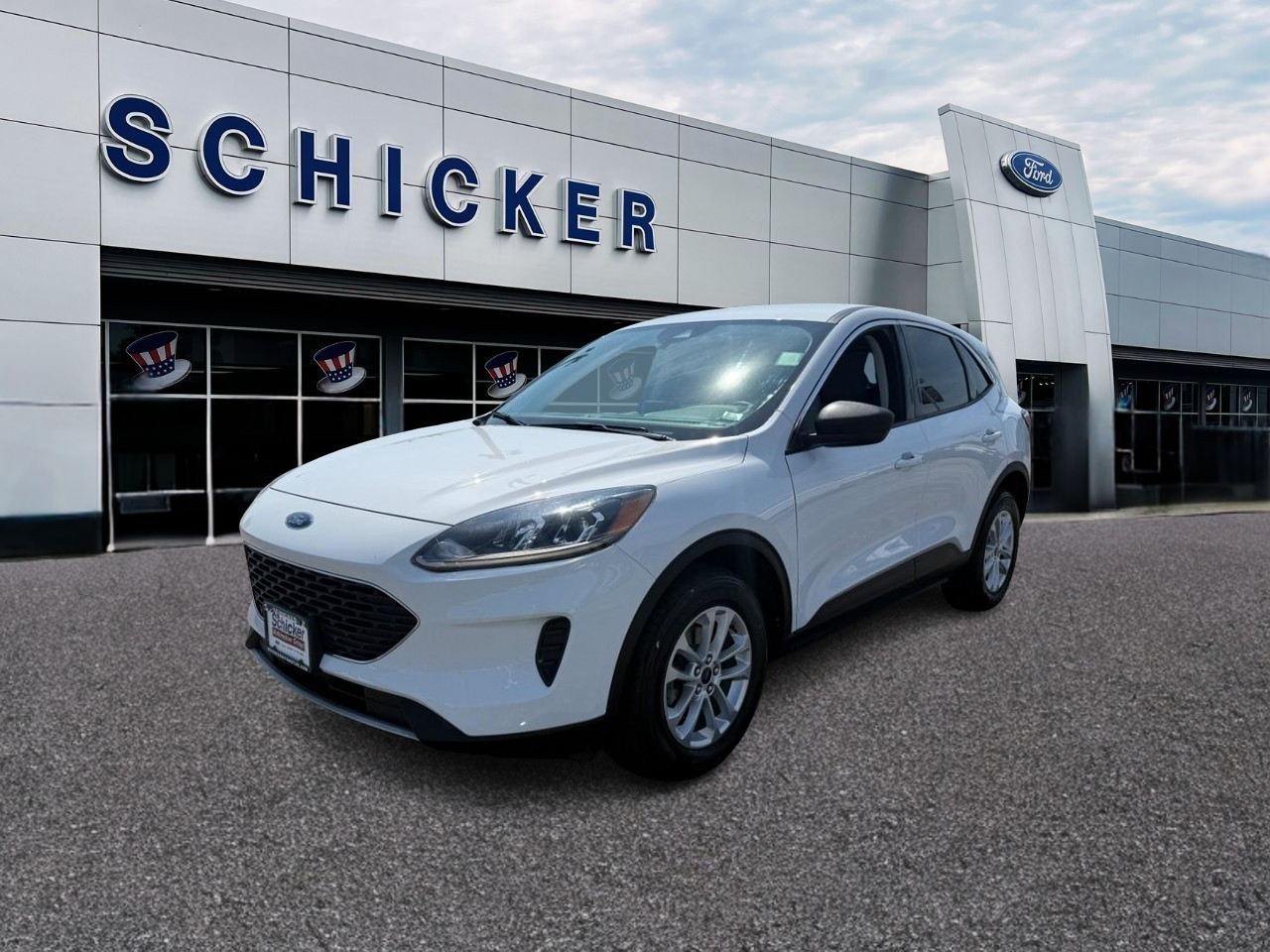 Ford Escape Vehicle Full-screen Gallery Image 04