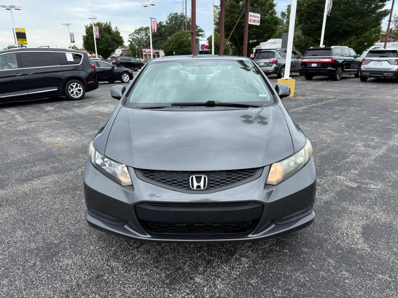 Honda Civic Coupe Vehicle Full-screen Gallery Image 08