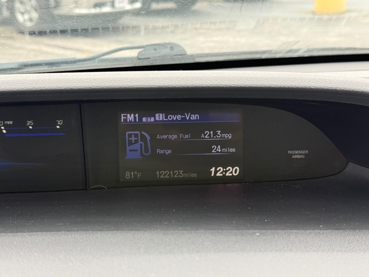 Honda Civic Coupe Vehicle Full-screen Gallery Image 15