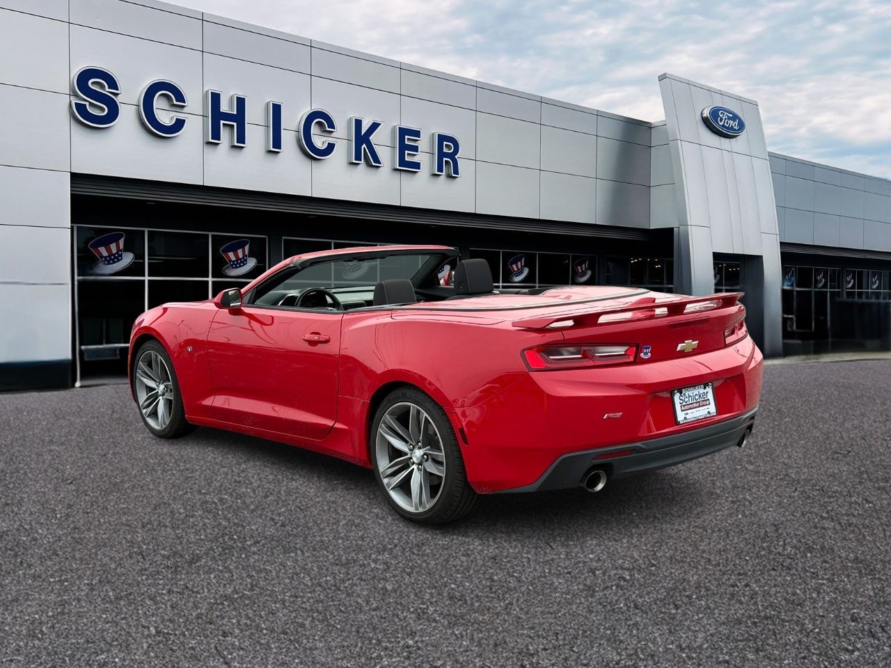 Chevrolet Camaro Vehicle Full-screen Gallery Image 03